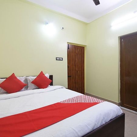 Oyo 43461 Atithya Guest House Sri Niketan Bagian luar foto