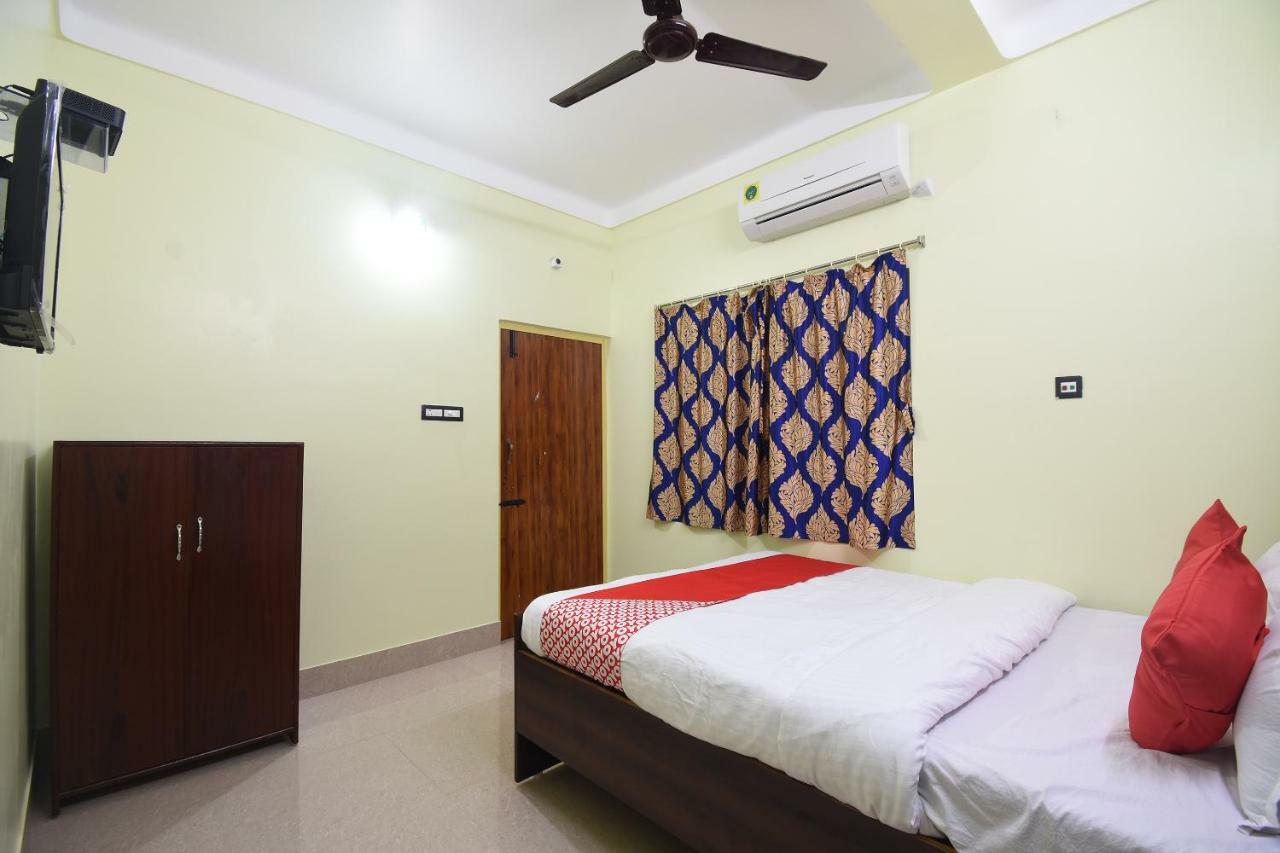 Oyo 43461 Atithya Guest House Sri Niketan Bagian luar foto