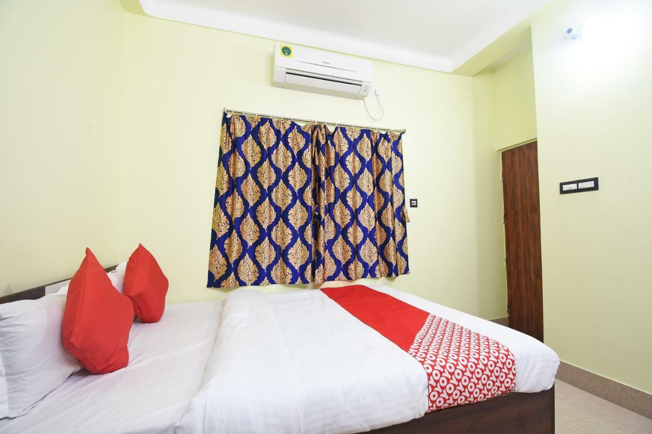 Oyo 43461 Atithya Guest House Sri Niketan Bagian luar foto